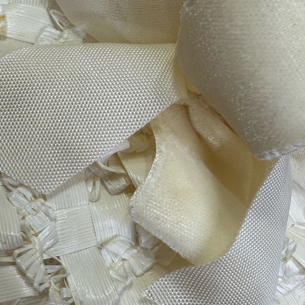 Vintage Ivory Ribbon Brim Church Derby Hat Bow Accent Textured Brim - Picture 9 of 16
